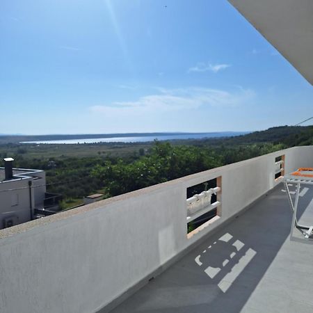 Family Paradise Razanac Exterior photo